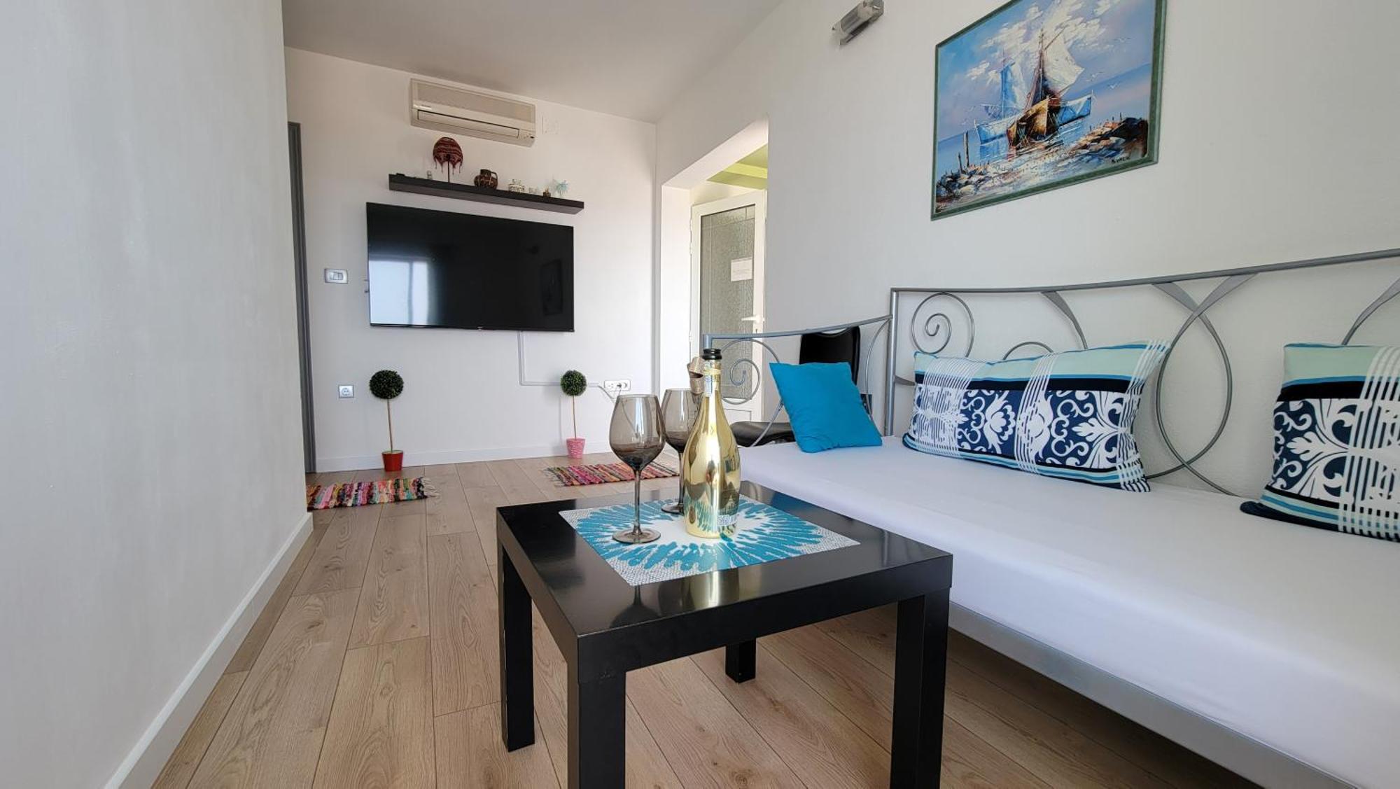 Apartments Veronika Makarska Esterno foto